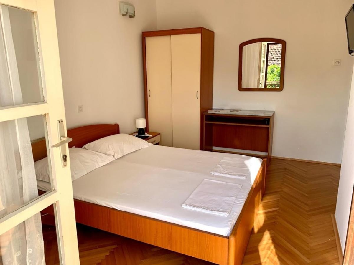 Obradovic Rooms & Apartments 马卡尔斯卡 外观 照片