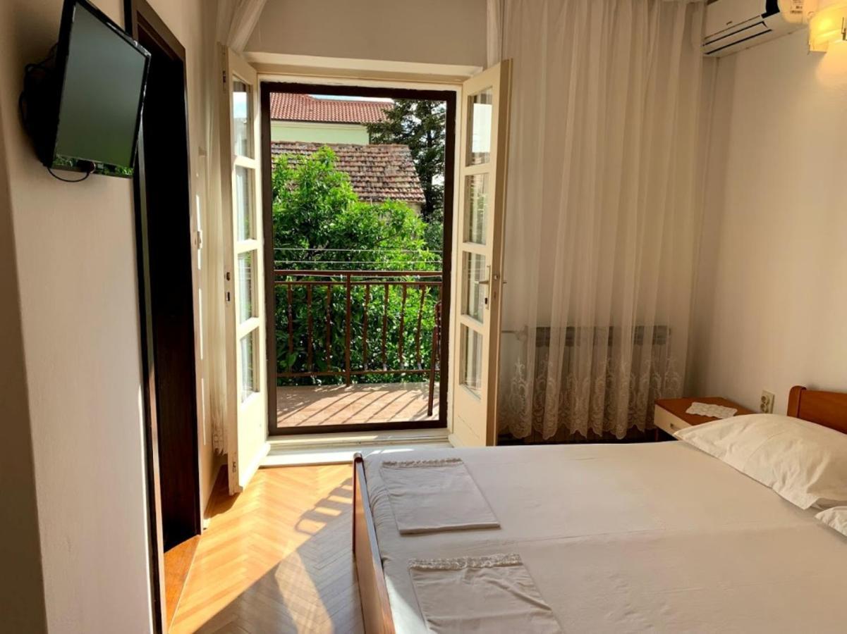 Obradovic Rooms & Apartments 马卡尔斯卡 外观 照片