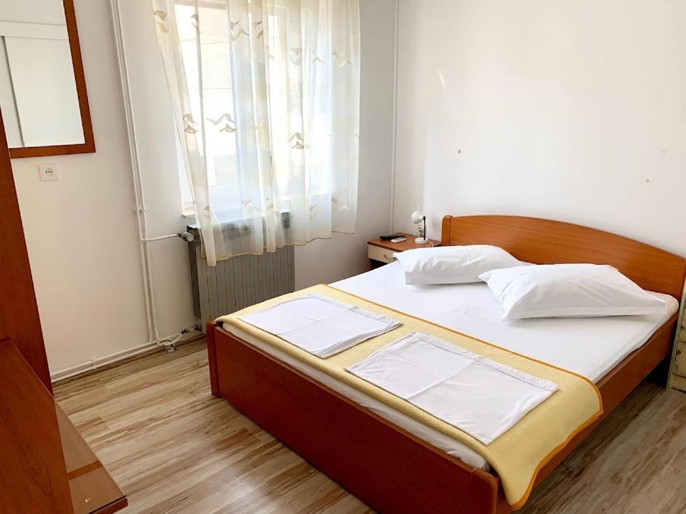 Obradovic Rooms & Apartments 马卡尔斯卡 外观 照片